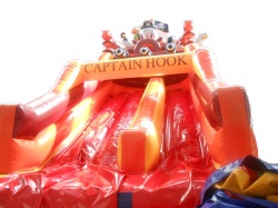 Коммерческий детский надувной батут АКВАПАРК ДЛЯ СУШИ - ГОРКА "КАПИТАН КРЮК" с барьером СП. 145